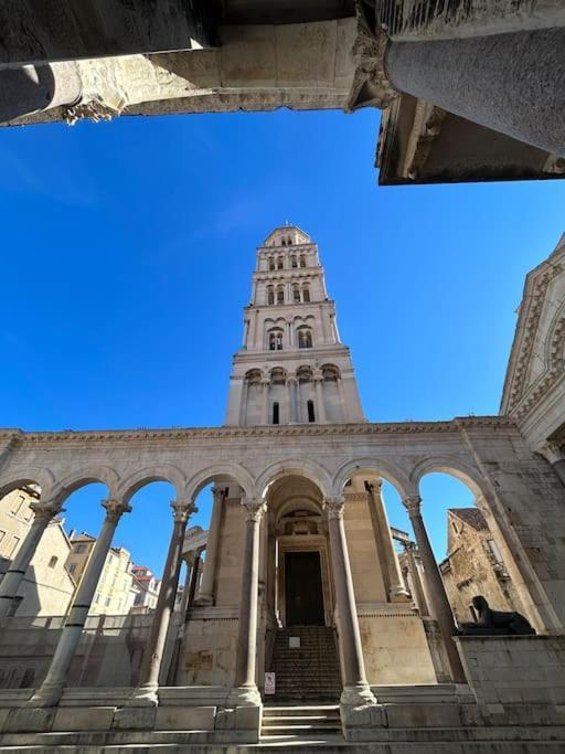 Largo In The Heart Of Diocletian Palace * Split
