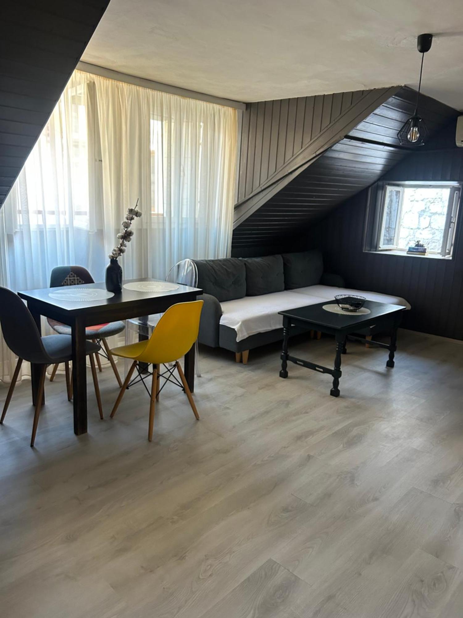 Apartment Largo In The Heart Of Diocletian Palace Split